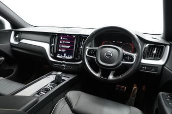 VOLVO XC60 2.0 B5 MHEV R-Design SUV 5dr Petrol Hybrid Auto Euro 6 (s/s) (25