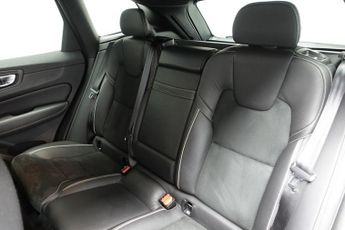 VOLVO XC60 2.0 T5 R-Design SUV 5dr Petrol Auto AWD Euro 6 (s/s) (250 ps)
