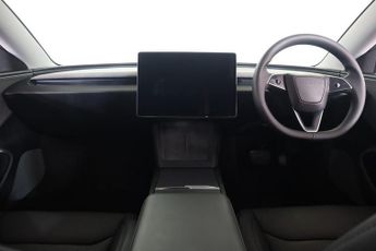 TESLA Model 3 Long Range Auto RWD 4dr