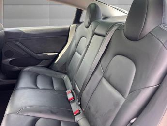 TESLA Model 3 Saloon 4dr Electric Auto RWD (241 bhp)