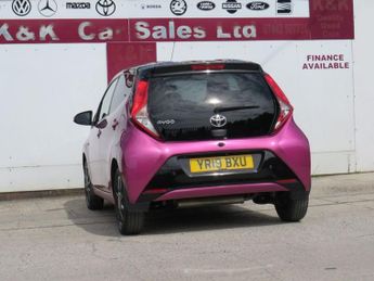 TOYOTA AYGO 1.0 VVT-i x-cite Hatchback 5dr Petrol x-shift Euro 6 (Safety Sen