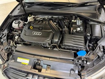 AUDI A3 1.5 TFSI CoD 35 Black Edition Sportback 5dr Petrol S Tronic Euro