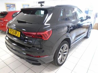 AUDI Q3 1.5 TFSI CoD 35 Black Edition SUV 5dr Petrol S Tronic Euro 6 (s/