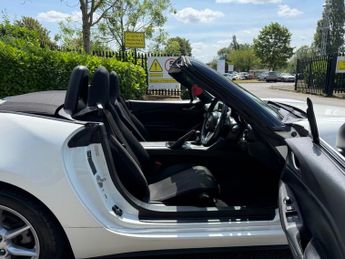 MAZDA MX-5 1.5 SKYACTIV-G SE Convertible 2dr Petrol Manual Euro 6 (131 ps)