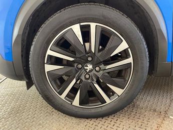PEUGEOT 2008 1.2 PureTech GT Line SUV 5dr Petrol EAT Euro 6 (s/s) (130 ps)