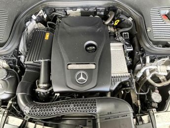 MERCEDES-BENZ GLC COUPE 2.0 GLC250 AMG Line (Premium) Coupe 5dr Petrol G-Tronic+ 4MATIC 
