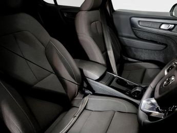 VOLVO C40 Recharge 69kWh Core SUV 5dr Electric Auto (231 ps)