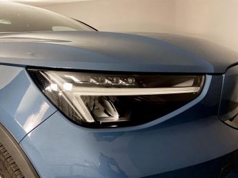 VOLVO C40 Recharge 69kWh Core SUV 5dr Electric Auto (231 ps)