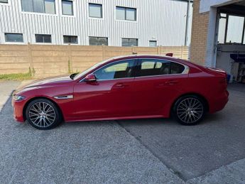 JAGUAR XE 2.0 D180 R-Dynamic S Saloon 4dr Diesel Auto Euro 6 (s/s) (180 ps