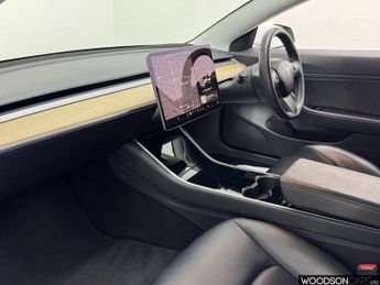 TESLA Model 3 (Dual Motor) Performance Saloon 4dr Electric Auto 4WDE (Performa