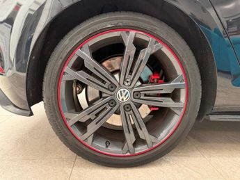 VOLKSWAGEN GOLF 2.0 TSI GPF GTI Performance Hatchback 5dr Petrol DSG Euro 6 (s/s