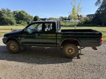 MITSUBISHI L200 2.5 TD 4Work Club Cab Pickup 2dr Diesel Manual (113 bhp)
