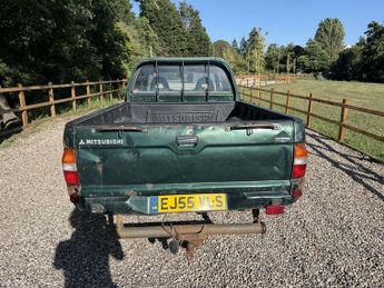 MITSUBISHI L200 2.5 TD 4Work Club Cab Pickup 2dr Diesel Manual (113 bhp)
