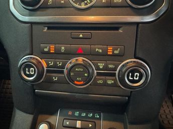 LAND ROVER DISCOVERY 4 3.0 SD V6 SE Tech SUV 5dr Diesel Auto 4WD Euro 5 (s/s) (255 bhp)