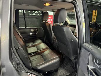 LAND ROVER DISCOVERY 4 3.0 SD V6 SE Tech SUV 5dr Diesel Auto 4WD Euro 5 (s/s) (255 bhp)