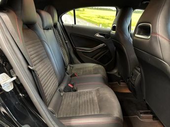 MERCEDES-BENZ A CLASS 1.5 A180d AMG Line Hatchback 5 Door Diesel Automatic Black 7G-DC
