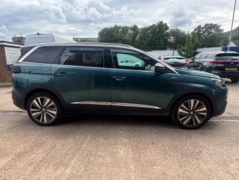 PEUGEOT 5008 1.5 BlueHDi GT Line Premium SUV 5 Door Diesel Automatic Green EA