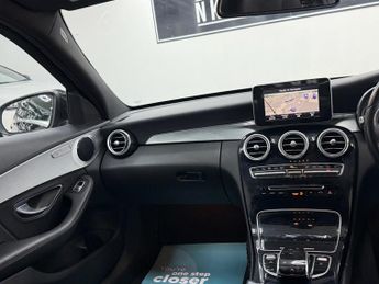 MERCEDES-BENZ C CLASS 2.1 C250d AMG Line Saloon 4dr Diesel G-Tronic+ Euro 6 (s/s) (204
