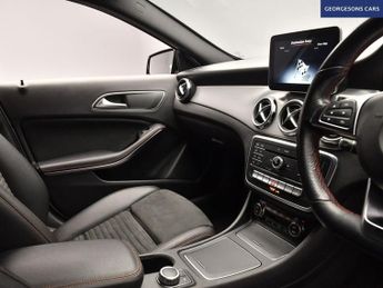 MERCEDES-BENZ GLA 1.6 GLA180 AMG Line Edition SUV 5dr Petrol 7G-DCT Euro 6 (s/s) (