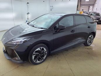 MG MG 4 64kWh Trophy Long Range Hatchback 5dr Electric Auto (203 ps)
