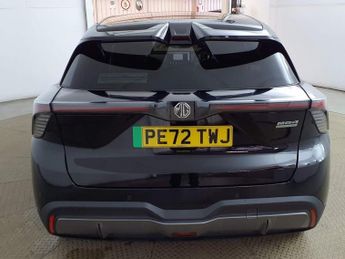 MG MG 4 64kWh Trophy Long Range Hatchback 5dr Electric Auto (203 ps)