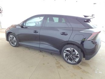 MG MG 4 64kWh Trophy Long Range Hatchback 5dr Electric Auto (203 ps)