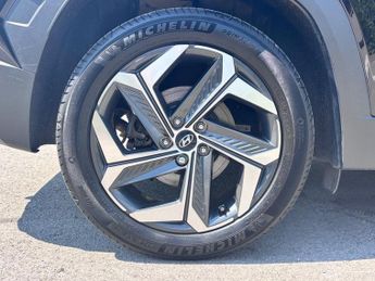 HYUNDAI TUCSON 1.6 h T-GDi Ultimate SUV 5dr Petrol Hybrid Auto Euro 6 (s/s) (23