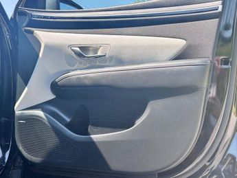HYUNDAI TUCSON 1.6 h T-GDi Ultimate SUV 5dr Petrol Hybrid Auto Euro 6 (s/s) (23