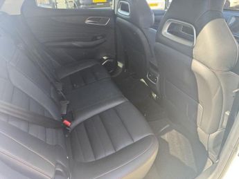 MG MG HS 1.5 T-GDI Exclusive SUV 5dr Petrol DCT Euro 6 (s/s) (162 ps)