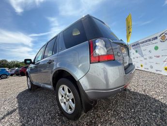LAND ROVER FREELANDER 2 2.2 SD4 GS SUV 5dr Diesel CommandShift 4WD Euro 5 (190 ps)