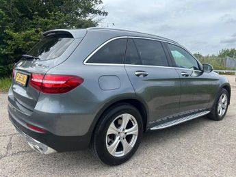 MERCEDES-BENZ GLC 2.1 GLC250d Sport (Premium) SUV 5dr Diesel G-Tronic 4MATIC Euro 