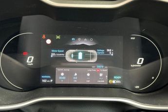 MG MG ZS 72.6kWh Trophy Connect Long Range SUV 5dr Electric Auto (156 ps)