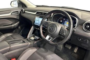MG MG ZS 72.6kWh Trophy Connect Long Range SUV 5dr Electric Auto (156 ps)