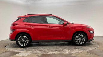 HYUNDAI KONA 39kWh Premium SUV 5dr Electric Auto (10.5kW Charger) (136 ps)