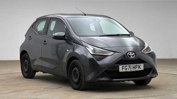 Toyota AYGO 1.0 VVT-i x-play Hatchback 5dr Petrol Manual Euro 6 (s/s) (71 ps
