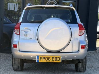 TOYOTA RAV4 2.0 XT3 SUV 5dr Petrol Automatic 4WD (212 g/km, 150 bhp)