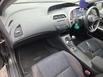 HONDA CIVIC 1.4 i-VTEC SE Hatchback 5dr Petrol Manual (135 g/km, 98 bhp)