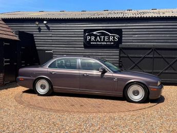 JAGUAR XJ 2.7 TD Sovereign LWB Saloon 4dr Diesel Automatic (214 g/km, 204 