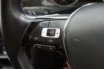 VOLKSWAGEN GOLF 2.0 TDI SE Estate 5dr Diesel DSG Euro 6 (s/s) (150 ps)