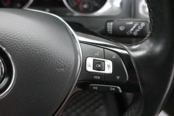 VOLKSWAGEN GOLF 2.0 TDI SE Estate 5dr Diesel DSG Euro 6 (s/s) (150 ps)