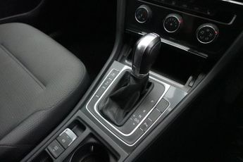 VOLKSWAGEN GOLF 2.0 TDI SE Estate 5dr Diesel DSG Euro 6 (s/s) (150 ps)