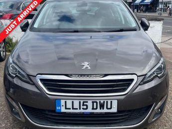 Peugeot 308 AUTOMATIC 1.2 PureTech Allure Hatchback 5dr Petrol Auto Euro 6 (