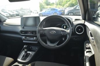HYUNDAI KONA 1.6 h-GDi SE Connect SUV 5dr Petrol Hybrid DCT Euro 6 (s/s) (141