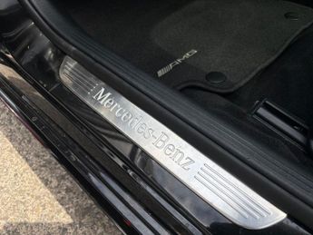 MERCEDES-BENZ C CLASS 2.1 C220d AMG Line (Premium Plus) Saloon 4dr Diesel G-Tronic+ 4M