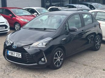 TOYOTA YARIS 1.5 VVT-h Icon Tech Hatchback 5dr Petrol Hybrid E-CVT Euro 6 (s/