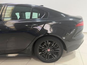 JAGUAR XE 2.0 D180 R-Dynamic S Saloon 4dr Diesel Auto Euro 6 (s/s) (180 ps