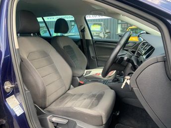 VOLKSWAGEN GOLF 2.0 TDI BlueMotion Tech GT Estate 5dr Diesel DSG Euro 6 (s/s) (1