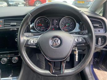 VOLKSWAGEN GOLF 2.0 TDI BlueMotion Tech GT Estate 5dr Diesel DSG Euro 6 (s/s) (1
