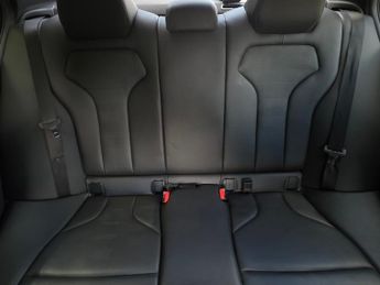BMW M3 3.0 BiTurbo Competition Saloon 4dr Petrol DCT Euro 6 (s/s) (450 