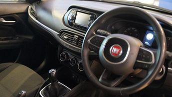 FIAT TIPO 1.6 MultiJetII Lounge Estate 5dr Diesel Manual Euro 6 (s/s) (120